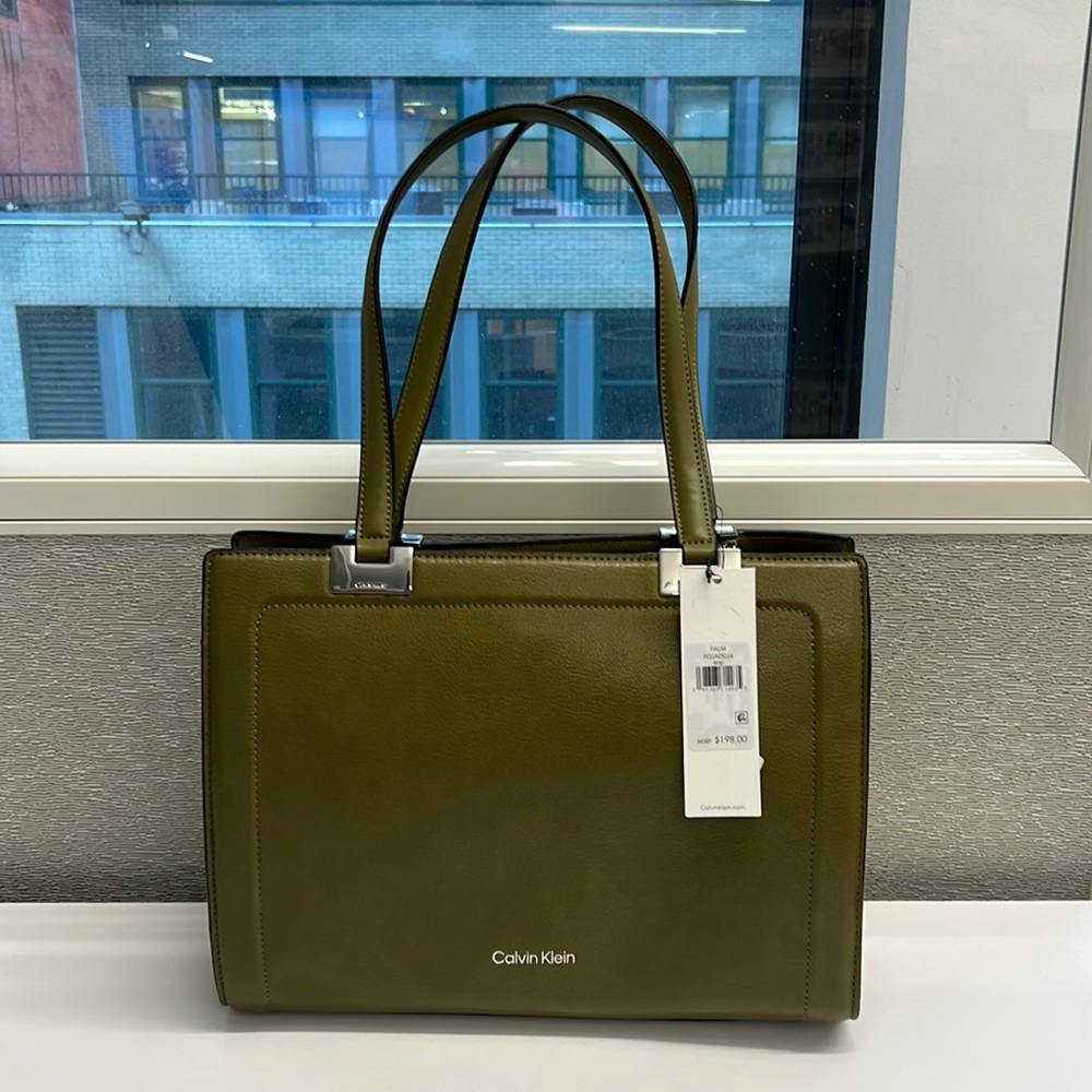 PRICE DROP - NWT Calvin Klein triple compartment tote